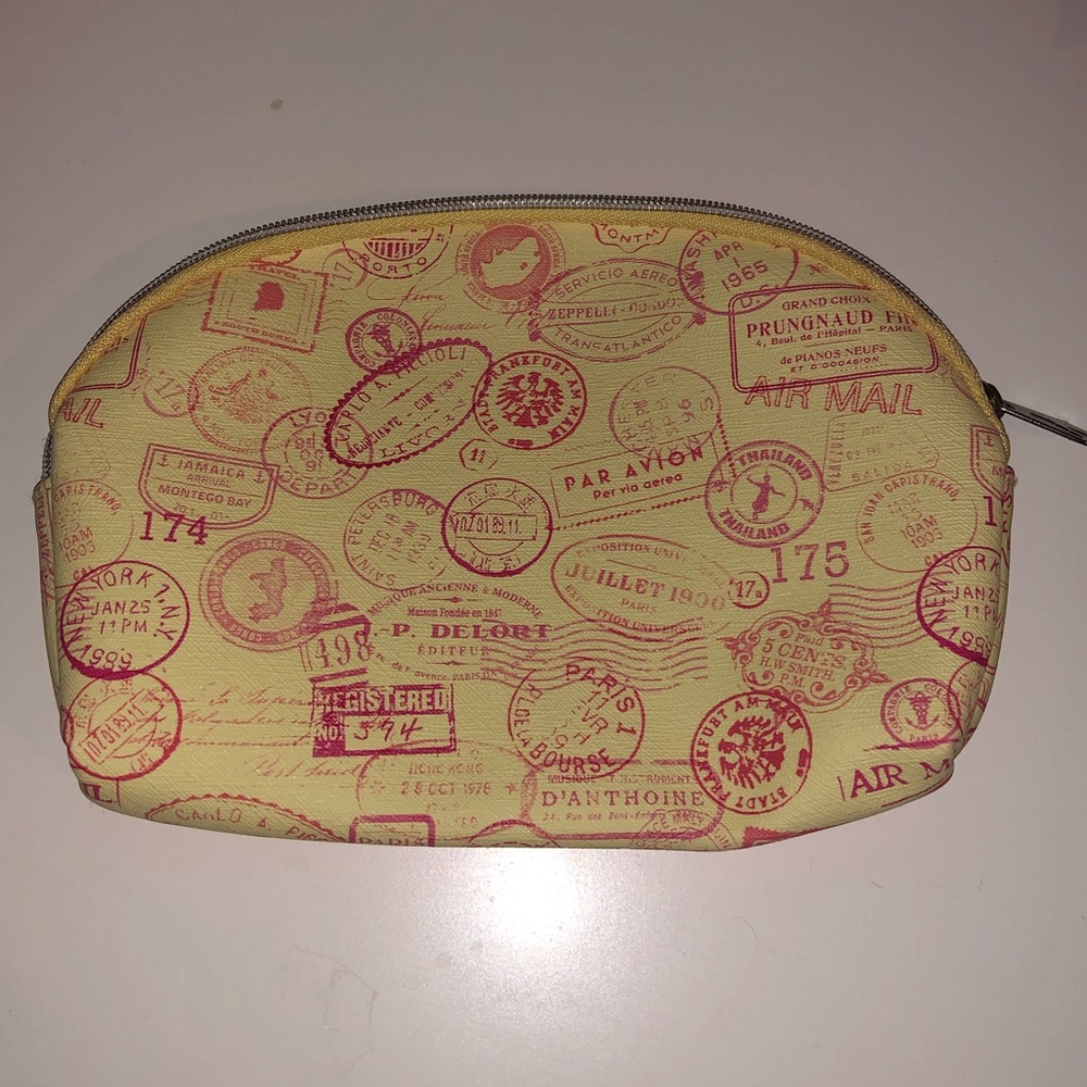 Ipsy Bag with 2 Surprise Samples